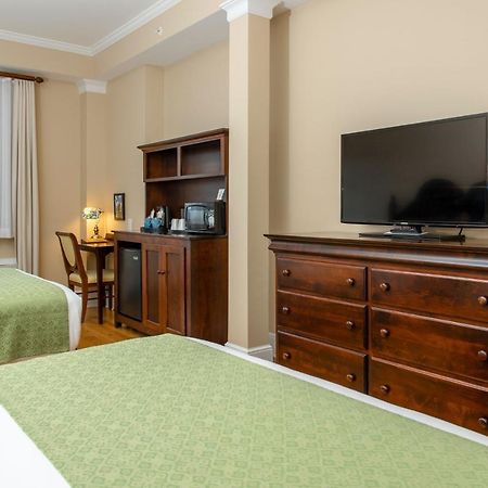 Mills Park Hotel Yellow Springs Extérieur photo