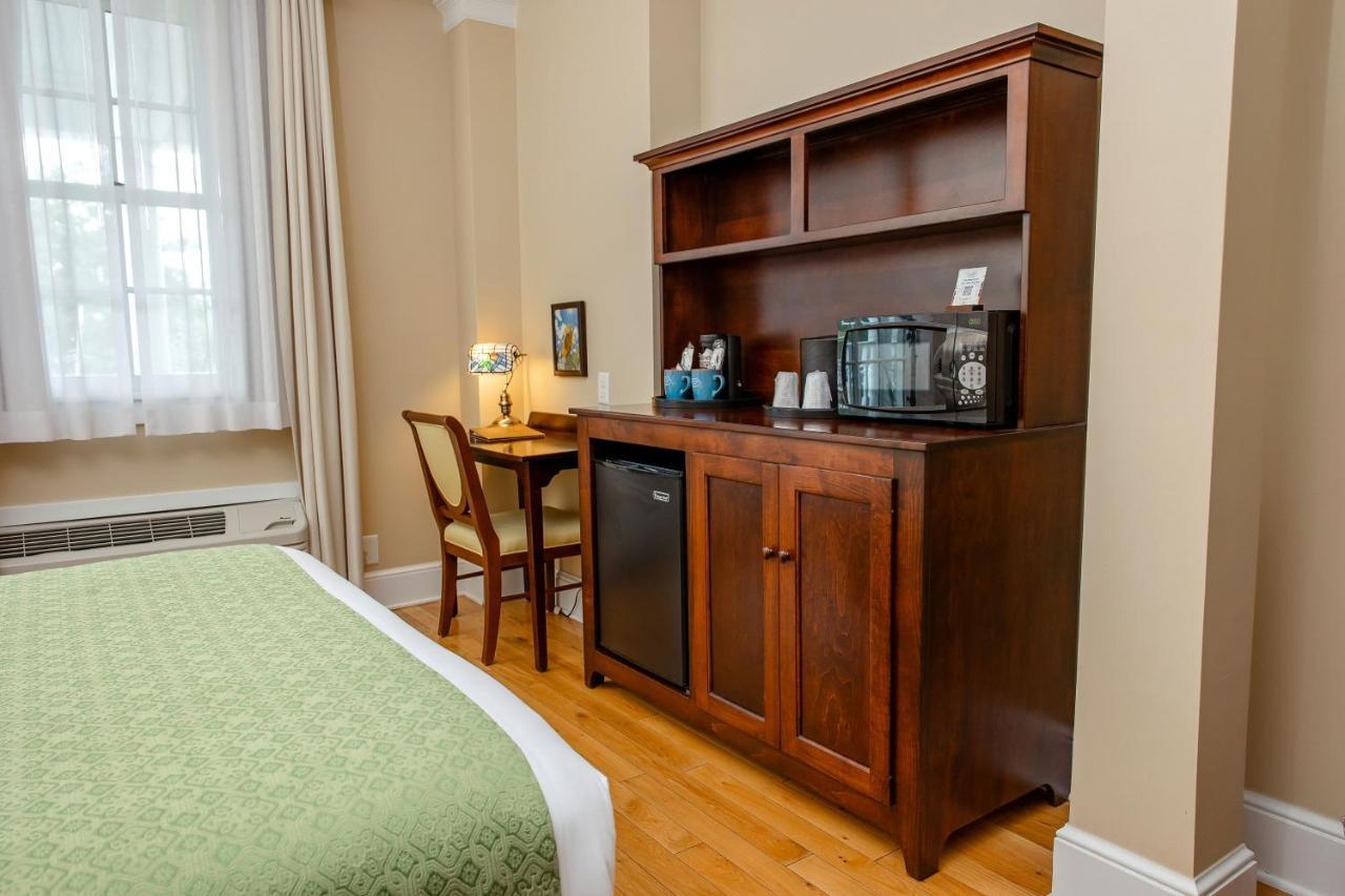 Mills Park Hotel Yellow Springs Extérieur photo